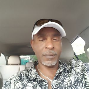 Meet your Posher, Lonnie